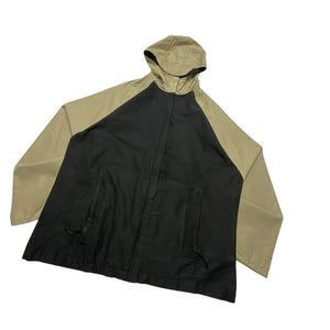 00s Black and Beige Nike Windbreaker Men's Medium Northern Pole Vintage Wholesale 