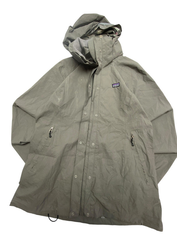 Grey Patagonia Raincoat Women's Medium