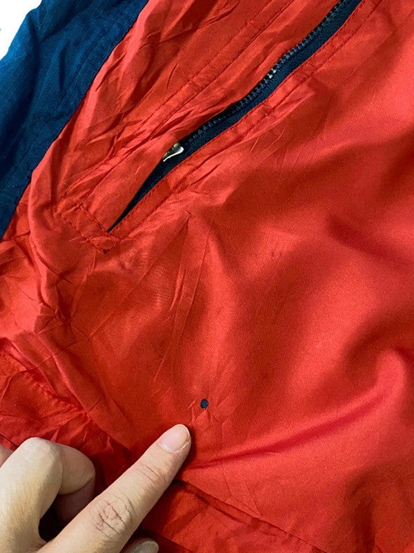 Vintage Umbro Red/Navy Colourblock Full-Zip Jacket – Size M/L