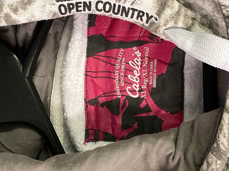 Cabela’s Camo Hoodie – XL