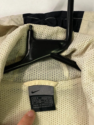 Vintage Nike Half-Zip Windbreaker Jacket Beige/Black (Size S)