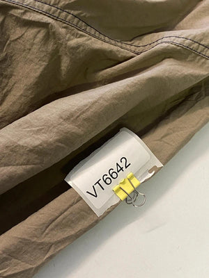 Vintage Nike Beige & Navy Windbreaker Jacket – Old Tag – Size Unknown (Fits L)
