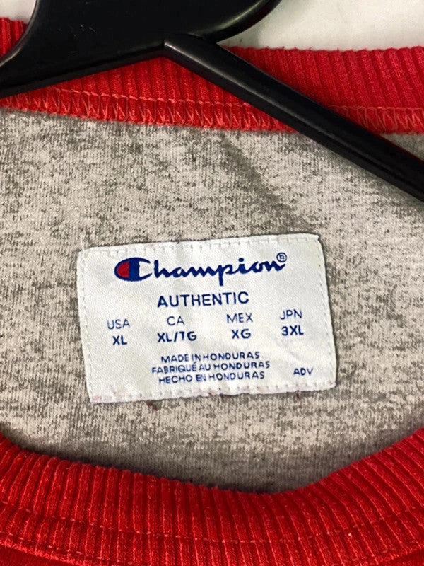 Champion Red Crewneck Sweatshirt – Size XL