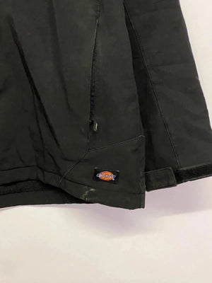 Dickies Black Vaillant Softshell Jacket – Men’s Workwear