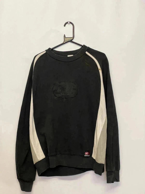 Vintage Nike Crewneck Sweatshirt – Black/White Panel – Made in Malaysia – Size L