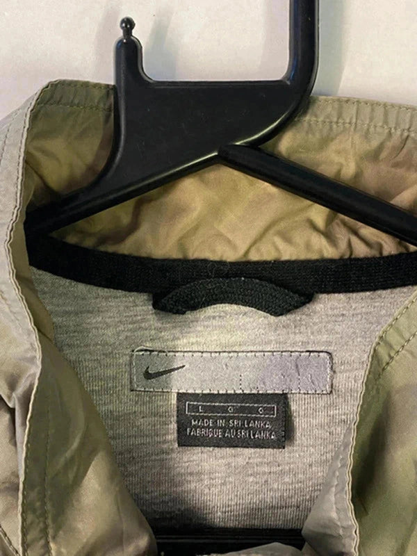 Vintage Nike Olive Green Windbreaker Jacket (Men’s L)