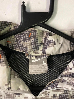 Nike Men's Camouflage Hunting Pullover Jacket