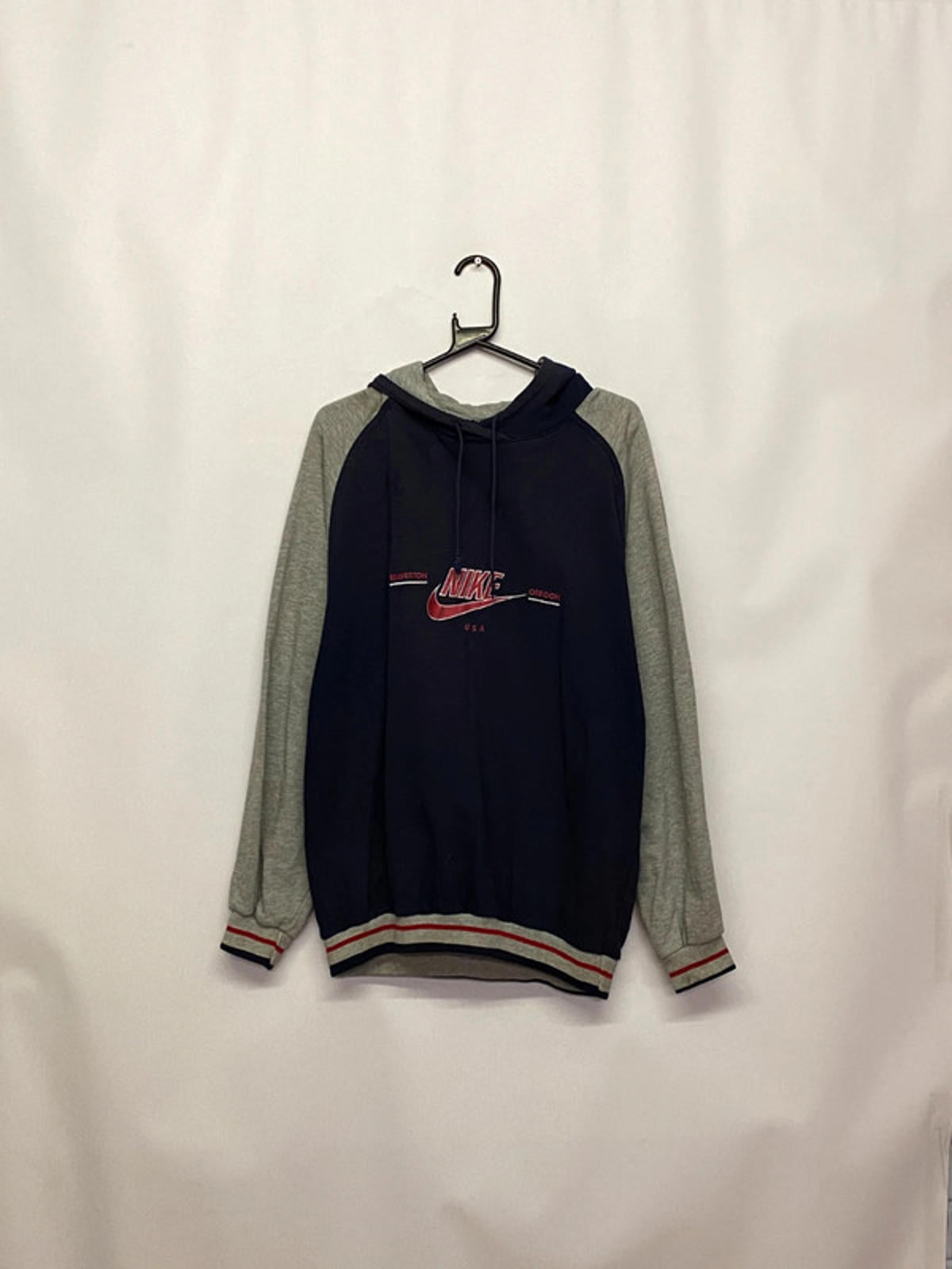 Vintage Nike USA Two-Tone Hoodie Made in Portugal Size L