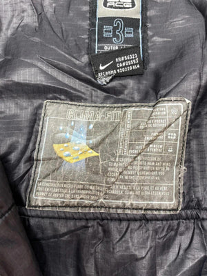 Black Nike ACG Windbreaker Men's Medium