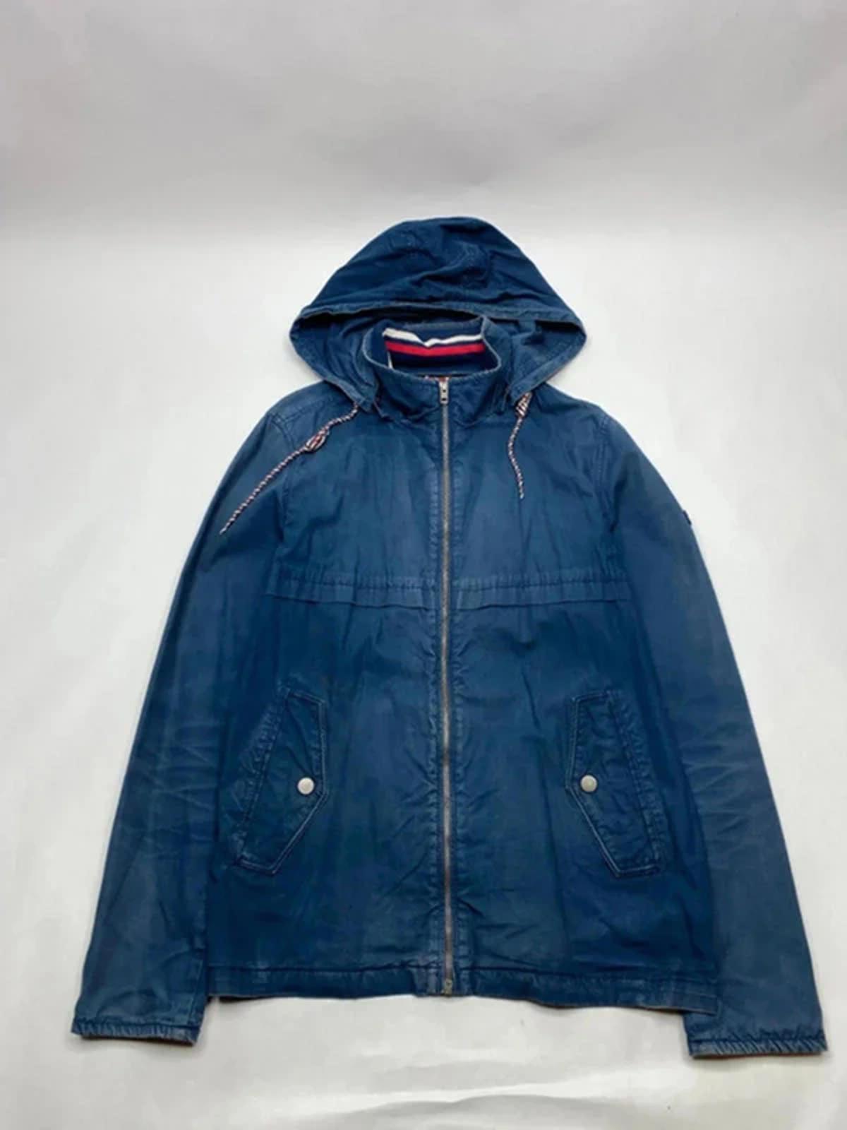 🧥 Tommy Jeans Hooded Jacket – Blue (Size XL)