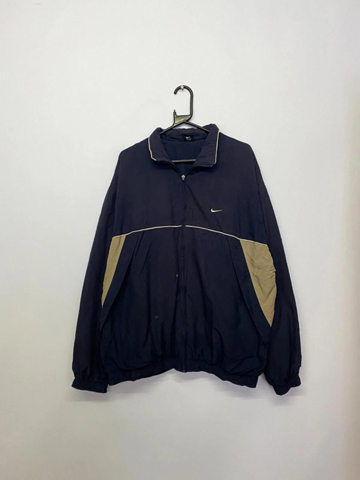 Vintage Nike Windbreaker Jacket Navy/Beige – Size XL