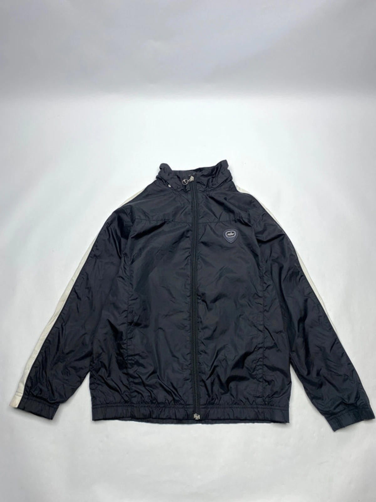 Nike Men's Black Windbreaker Jacket with White Stripe Detail