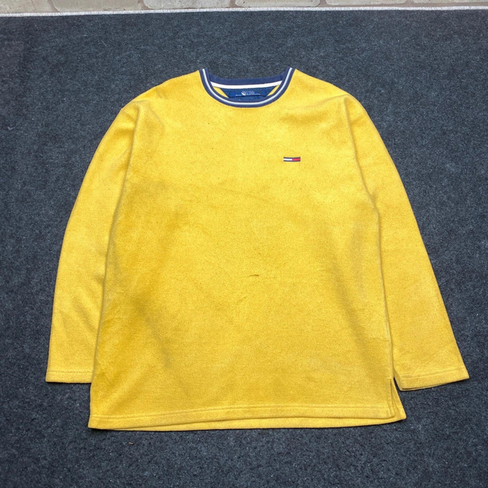 Yellow Tommy Hilfiger Fleece Sweatshirt Men's Large