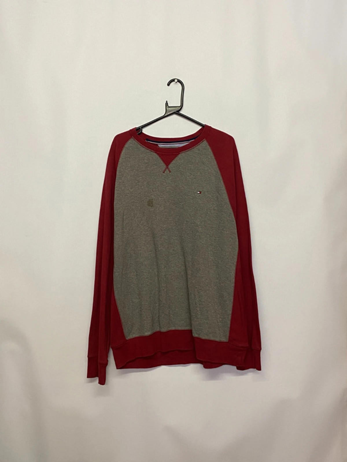 Tommy Hilfiger Red & Grey Raglan Crewneck Sweatshirt