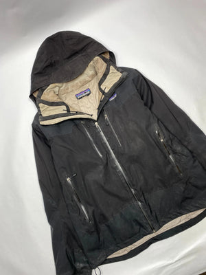 Patagonia Black Technical Waterproof Shell Jacket (Men’s L)
