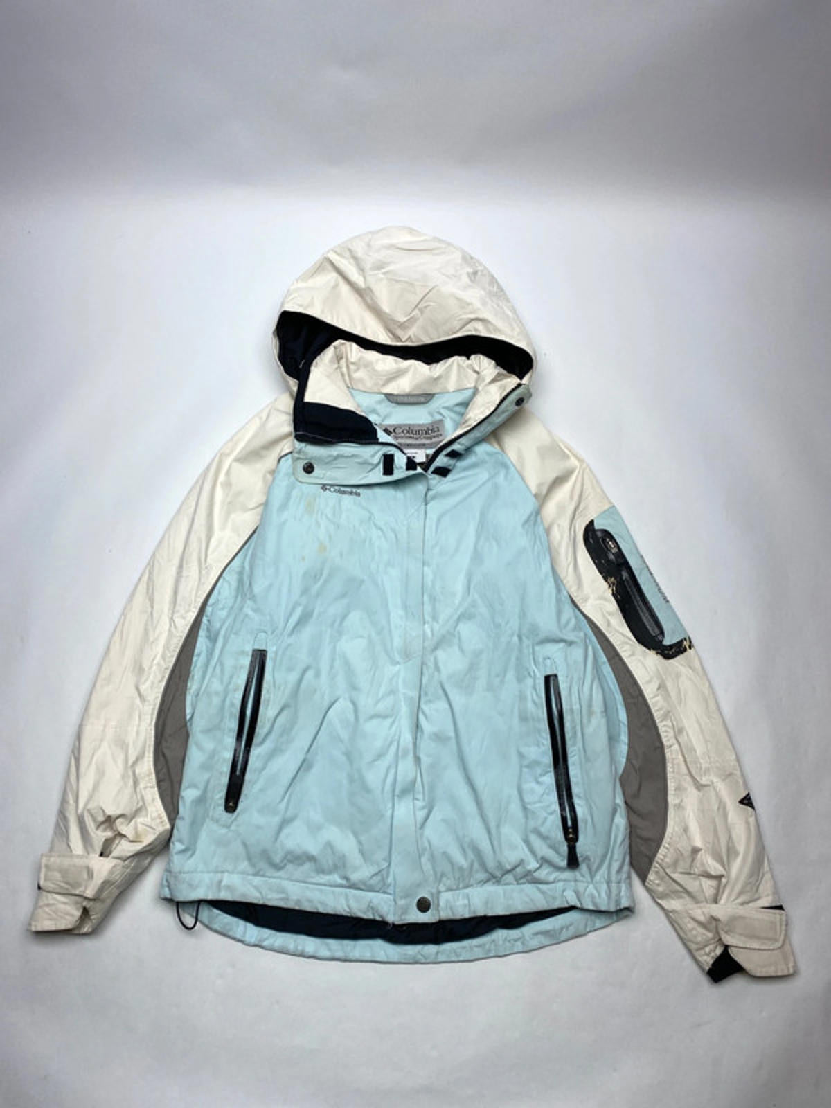 Columbia Titanium Light Blue & Cream Hooded Ski Jacket (Women’s S)
