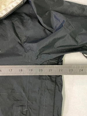 Patagonia Men's Windbreaker Jacket with Hood