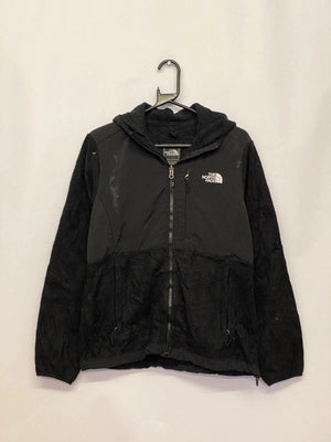 The North Face Women’s Black Denali Fleece Jacket (Size M)