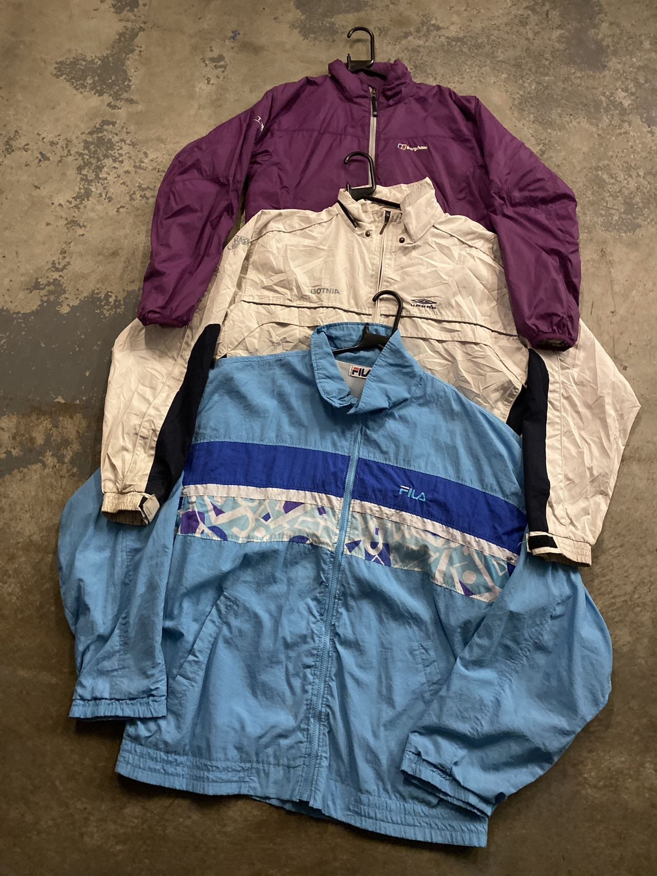 Bulk windbreakers hot sale