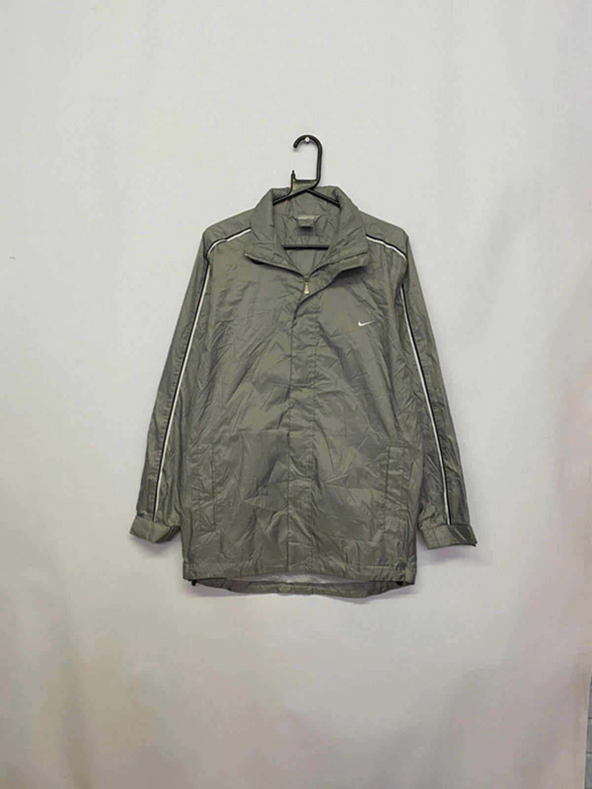 Nike Silver-Grey Windbreaker Jacket – Size S