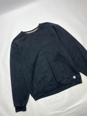Vintage Russell Athletic Black Crewneck Sweatshirt – Classic Fit