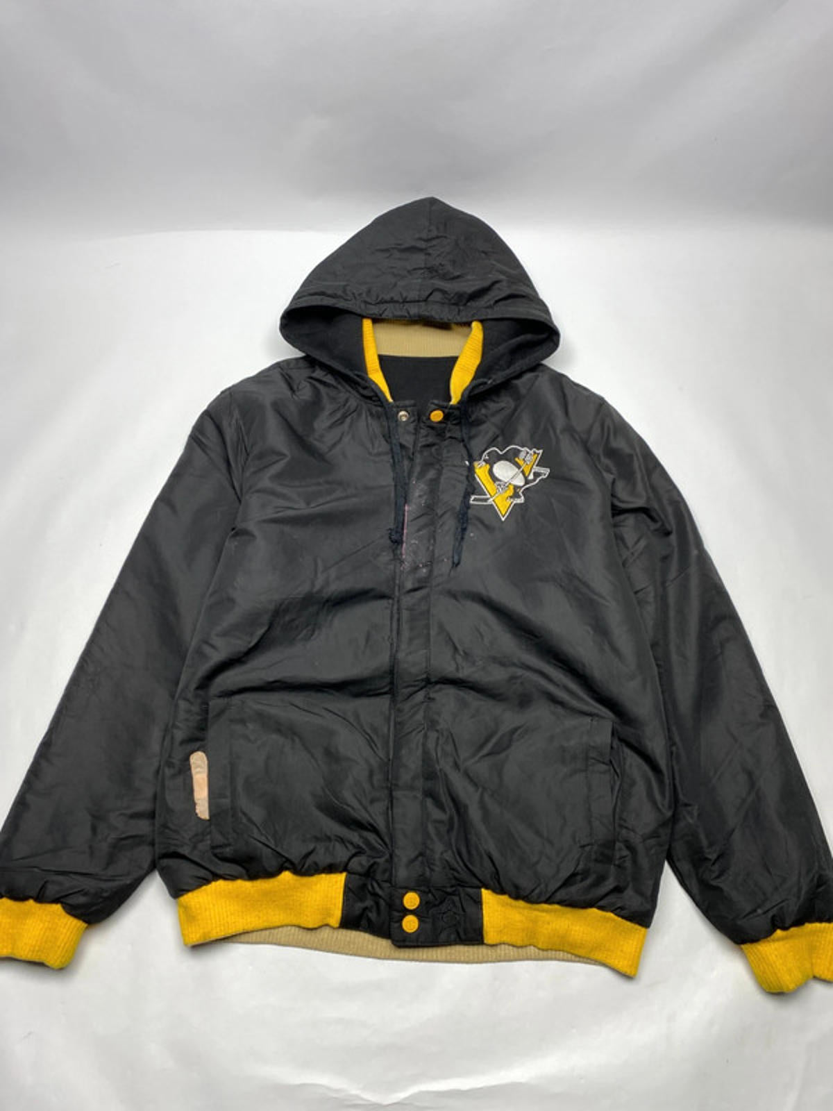 Vintage NHL Pittsburgh Penguins Hooded Jacket – Black/Yellow – Men’s XL