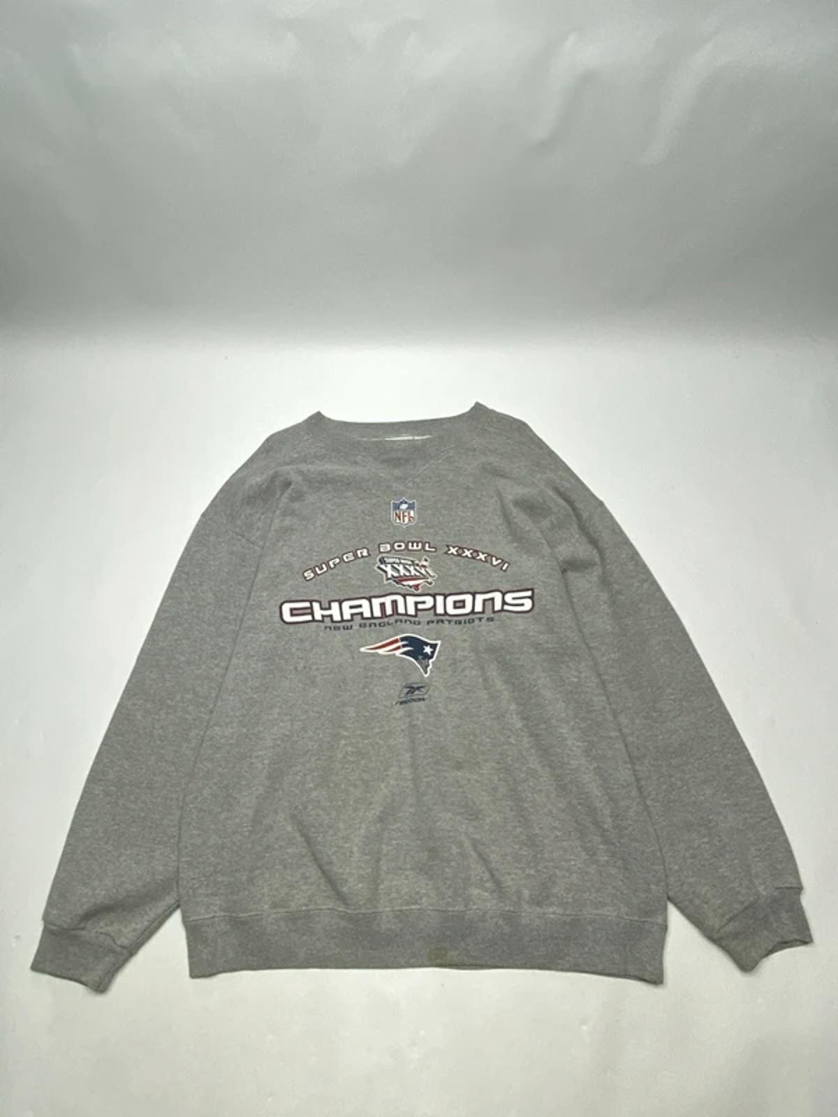 Reebok NFL New England Patriots Super Bowl XXXVI “Champions” Sweatshirt