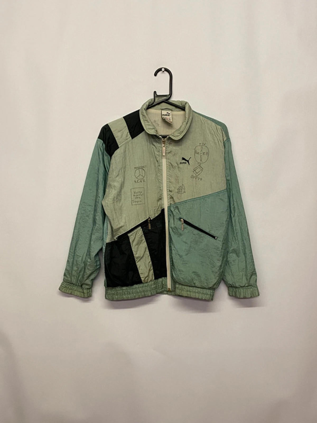 Vintage Puma Graphic Windbreaker Jacket