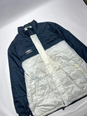 Umbro Navy & White Puffer Jacket – Men’s (Vintage / Winter Coat)