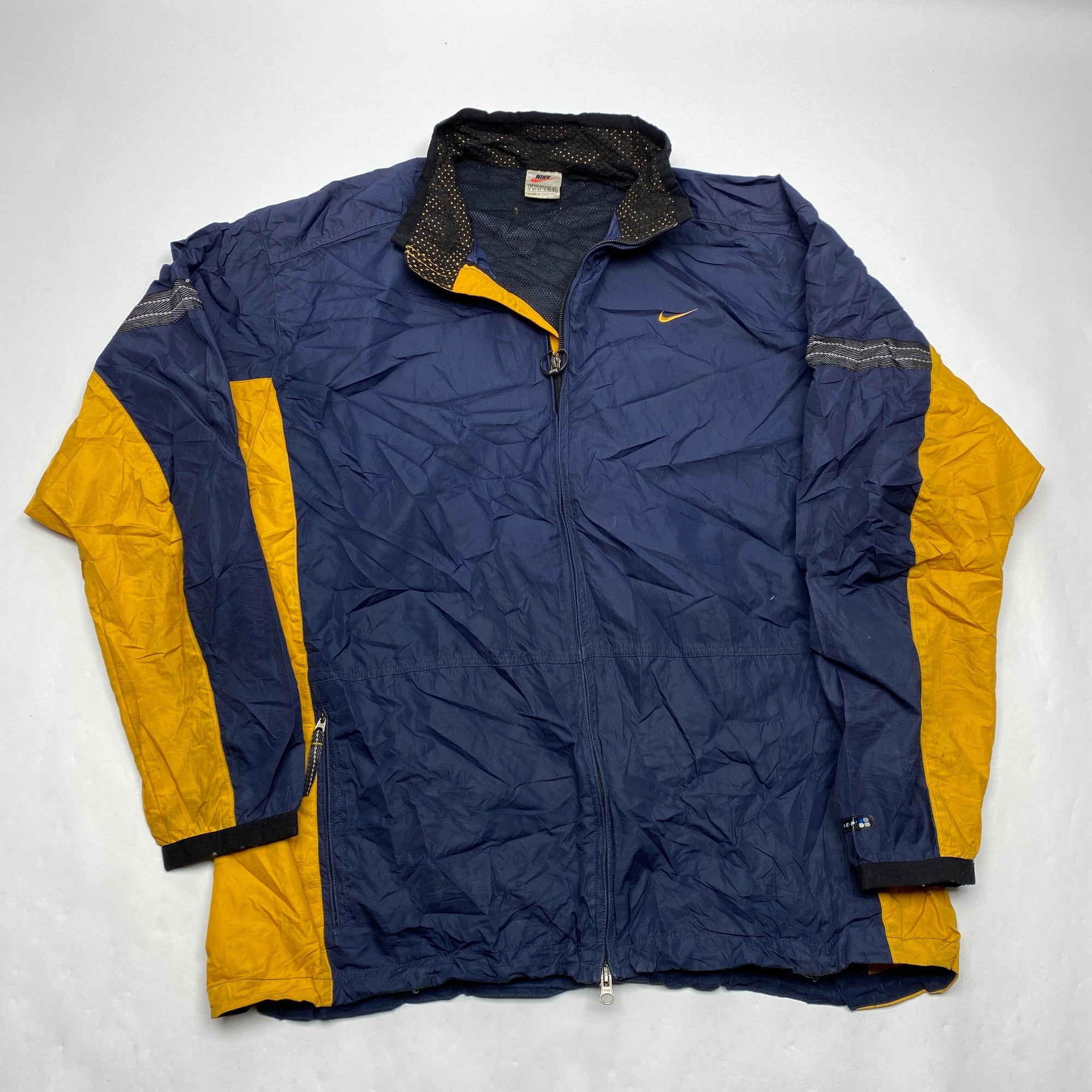 Vintage Nike jacket Northern Pole Vintage Wholesale 