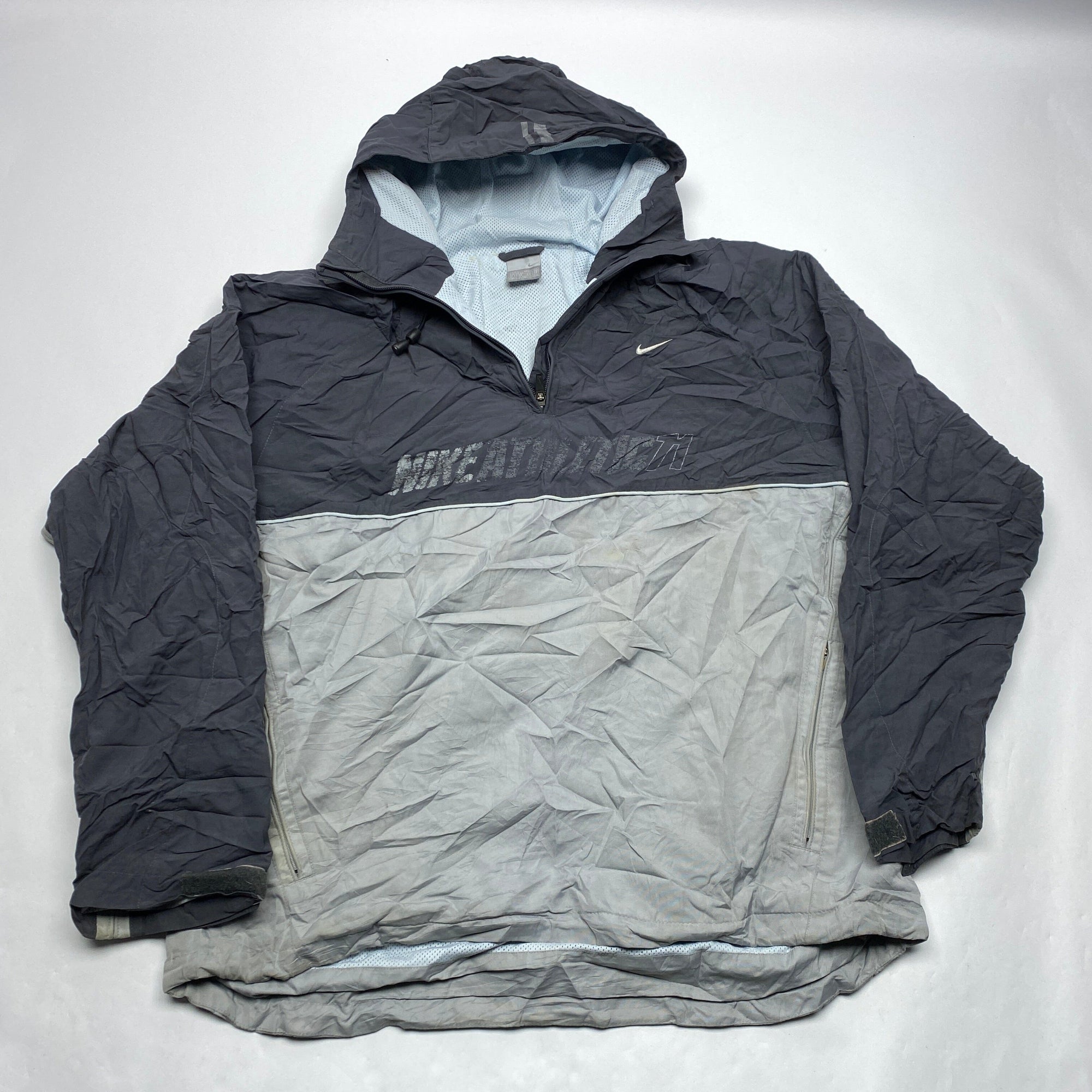 Vintage Nike jacket Northern Pole Vintage Wholesale 