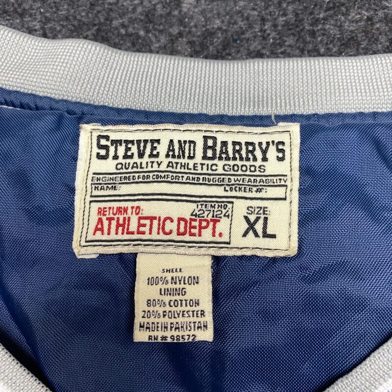 White Steve and Barry's V-neck Jersey Men's XL Northern Pole Vintage Wholesale 